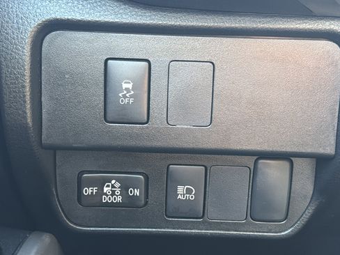 Used 2022 Toyota Tacoma SR5 image 11