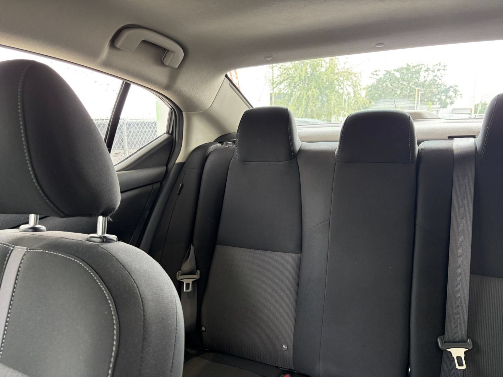 Used 2025 Nissan Sentra SV FWD image 38