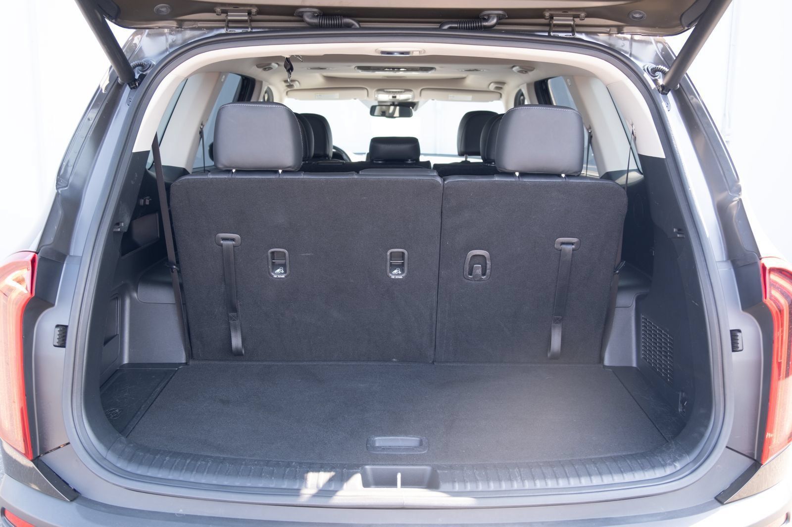 Used 2022 Kia Telluride EX w/ Towing Package AWD/4WD image 29