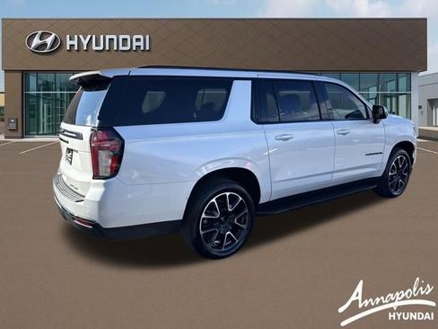 Used 2021 Chevrolet Suburban RST w/ Luxury Package image 5