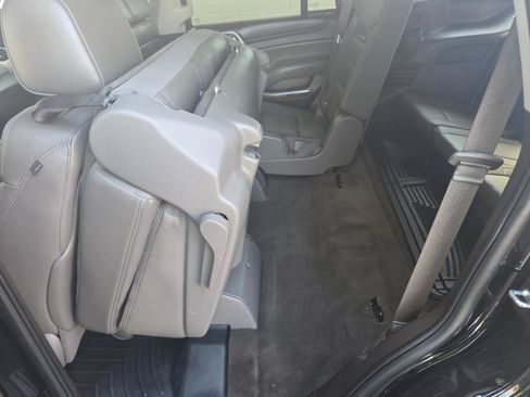 Used 2016 GMC Yukon Denali w/ Enhanced Security Package RWD image 24
