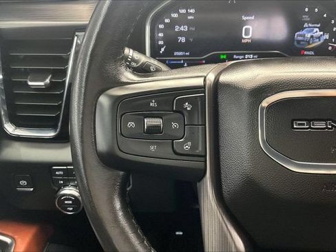 Used 2024 GMC Sierra 2500 Denali Ultimate AWD/4WD image 20