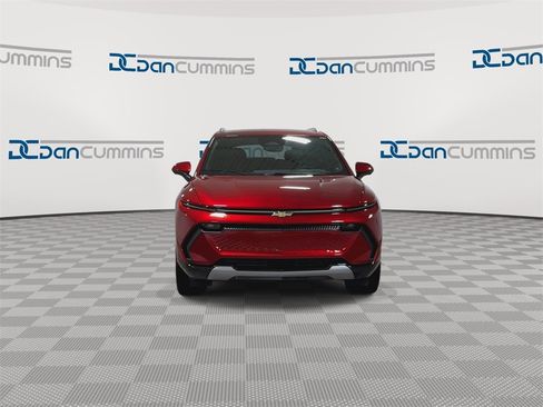 New 2026 Chevrolet Equinox EV LT w/ Convenience Package II image 3