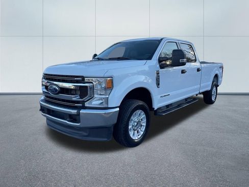 Used 2022 Ford F250 XLT image 2