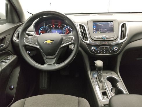 Used 2022 Chevrolet Equinox LT w/ Driver Convenience Package FWD image 22