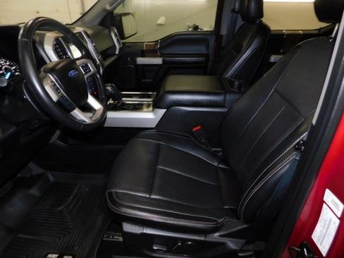Used 2018 Ford F150 Lariat image 14