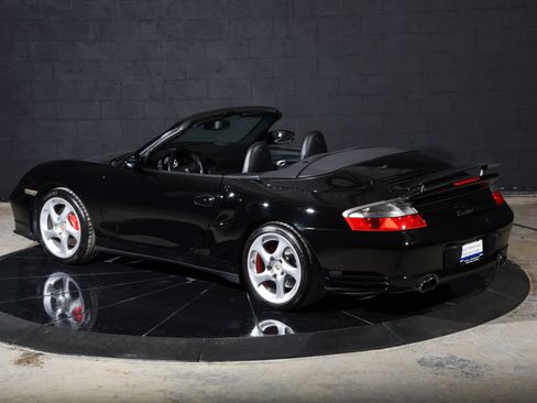 Used 2004 Porsche 911 Turbo AWD/4WD image 3