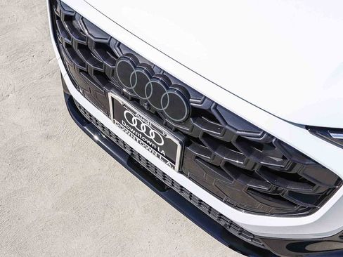 New 2026 Audi Q3 quattro 2.0T image 8