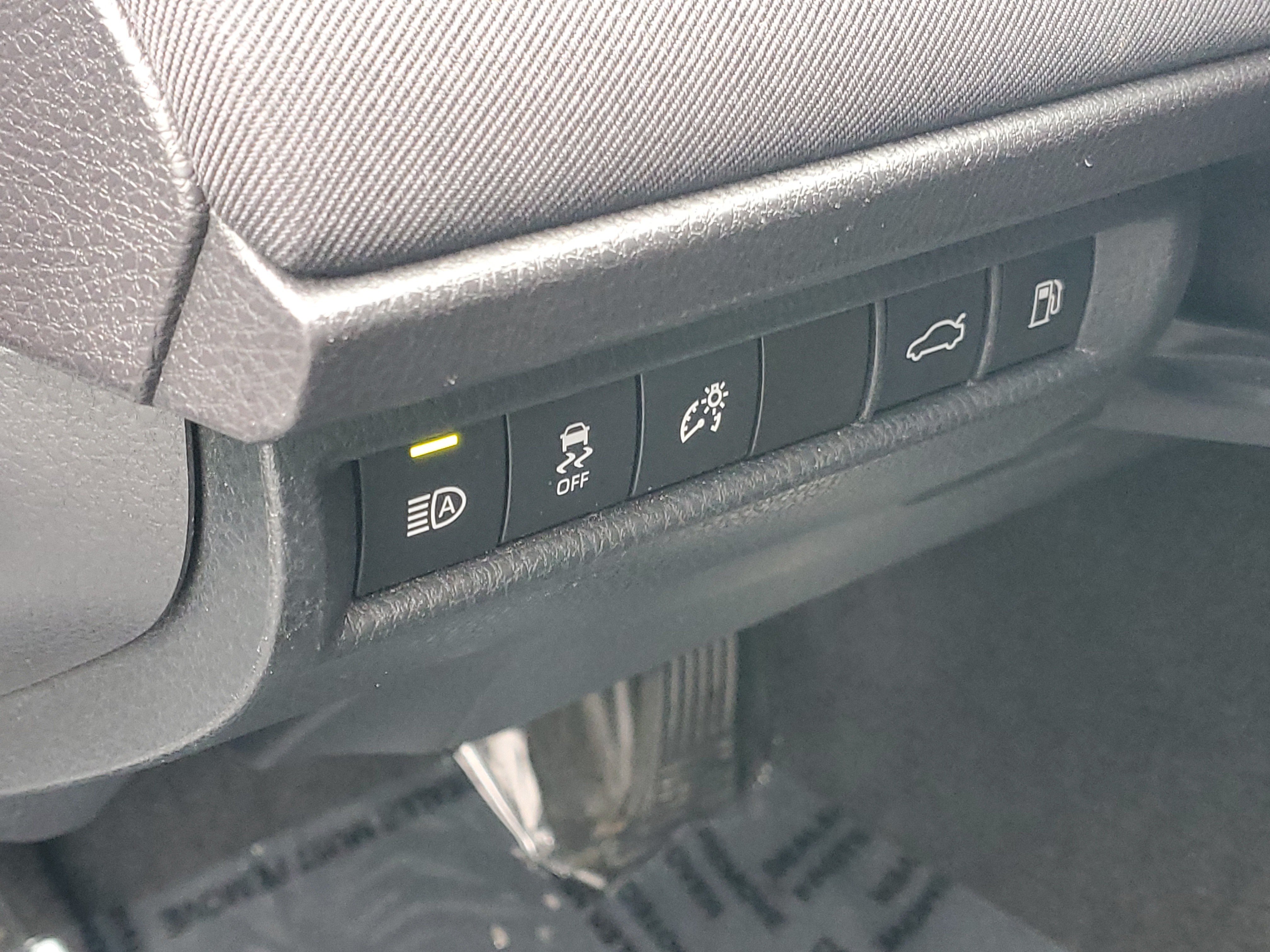 Certified 2025 Toyota Camry LE FWD image 20