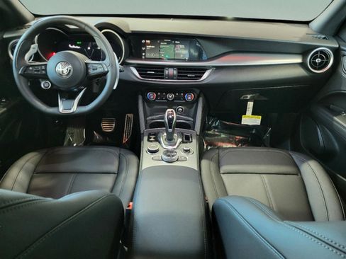 New 2025 Alfa Romeo Stelvio Sprint image 41
