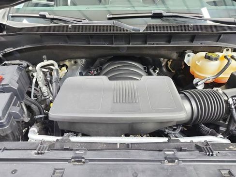 Used 2022 Chevrolet Tahoe LS image 17