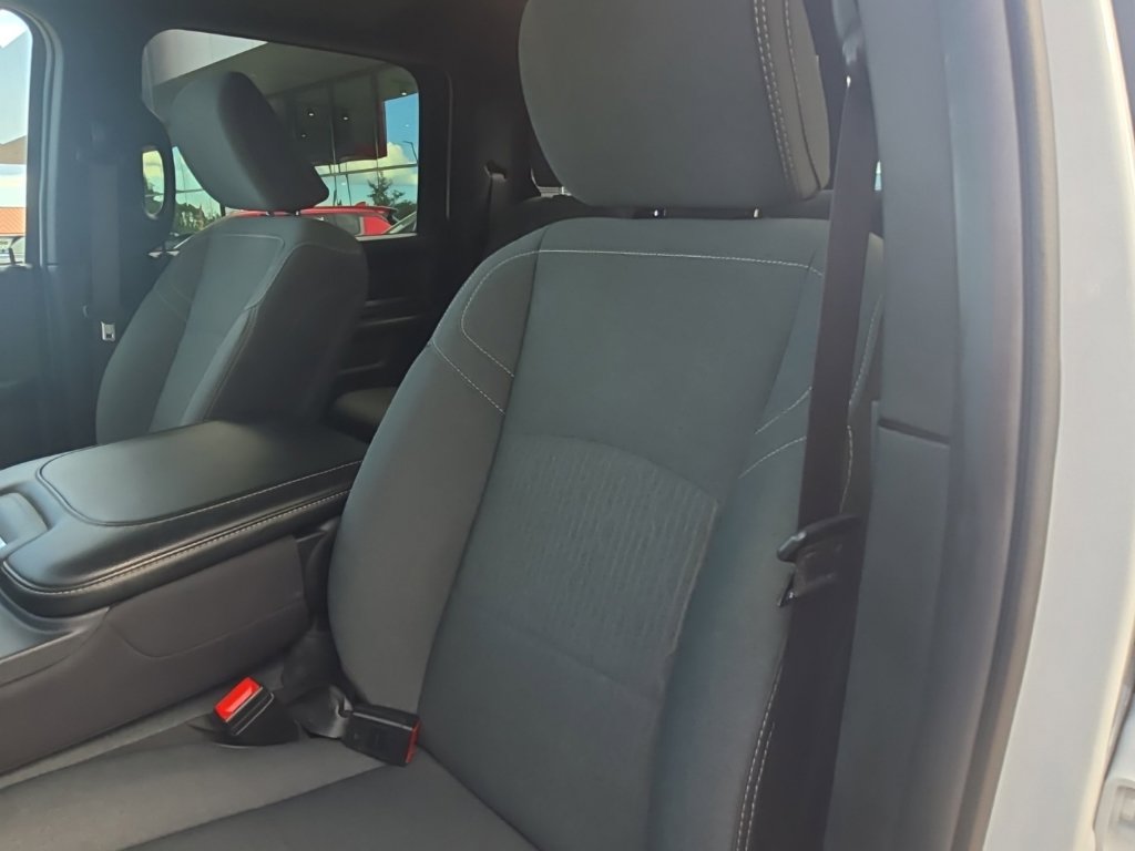 Used 2024 RAM 3500 Tradesman AWD/4WD image 27