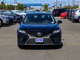 Used 2020 Toyota Camry SE image 3