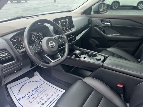 Used 2023 Nissan Rogue SL w/ SL Premium Package image 17