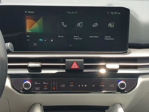 New 2026 Kia Sportage EX w/ EX Panorama Roof Package image 15