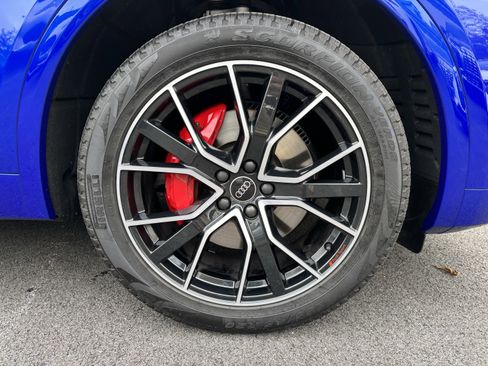 Used 2025 Audi SQ5 Premium Plus image 9