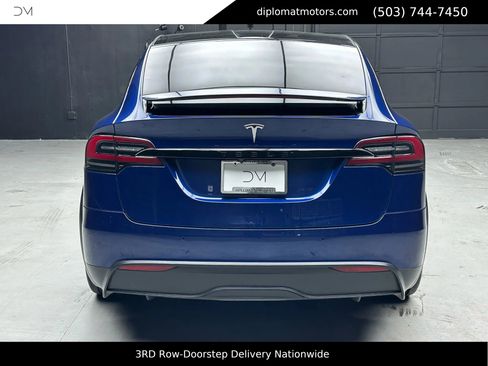 Used 2022 Tesla Model X image 5