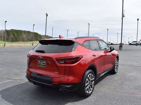 Used 2023 Chevrolet Blazer RS w/ Enhanced Convenience Package image 4