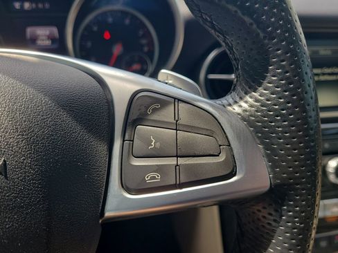 Used 2019 Mercedes-Benz SLC 300 image 26