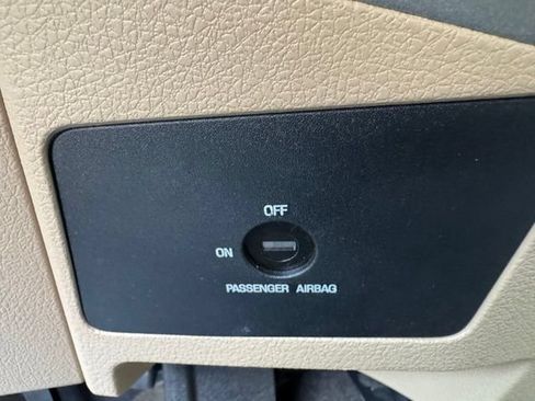 Used 2016 Ford F250 XLT w/ XLT Value Package AWD/4WD image 28