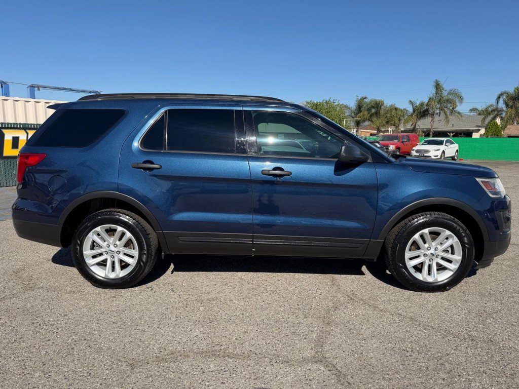 Used 2017 Ford Explorer 4WD image 4
