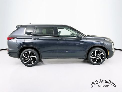 Used 2024 Mitsubishi Outlander SEL Black Edition AWD/4WD image 8