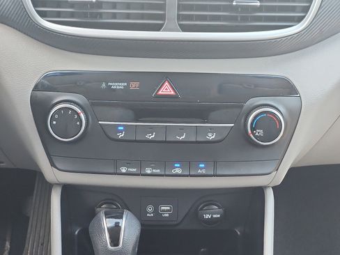Used 2019 Hyundai Tucson SE AWD/4WD image 18