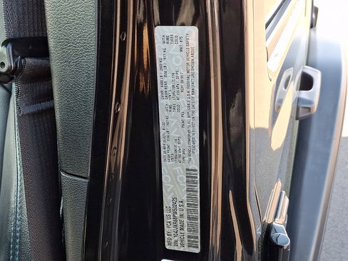 Used 2023 Jeep Wrangler Unlimited Rubicon 4xe w/ Cold Weather Group image 28