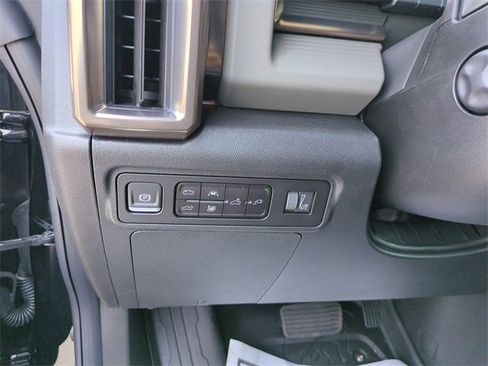 New 2025 GMC Hummer EV 3X image 15