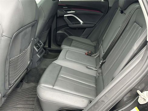 Certified 2025 Audi Q5 Premium Plus w/ Premium Plus image 13