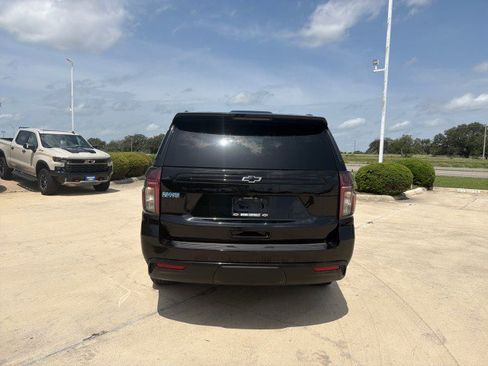 Used 2024 Chevrolet Tahoe Z71 w/ Luxury Package AWD/4WD image 14