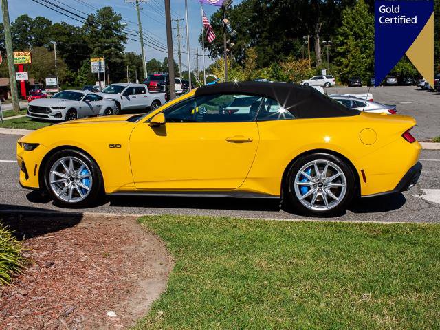Certified 2024 Ford Mustang GT Premium RWD image 3