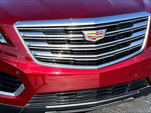 Used 2018 Cadillac XT5 Premium Luxury w/ Driver Assist Package FWD image 28