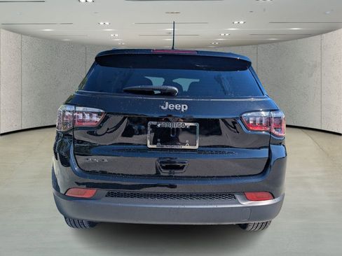 New 2026 Jeep Compass Latitude image 5