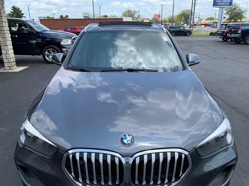 Used 2021 BMW X1 xDrive28i w/ Convenience Package AWD/4WD image 9