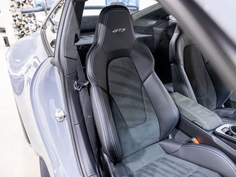 Used 2024 Porsche 911 GT3 image 28