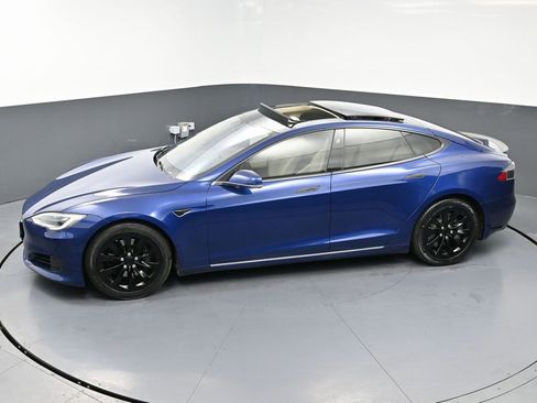 Used 2018 Tesla Model S 75D image 50