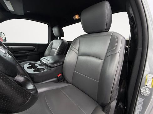 Used 2021 RAM 3500 Tradesman w/ Chrome Appearance Group image 12