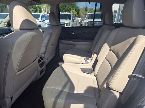 Used 2022 Honda Pilot Elite image 28