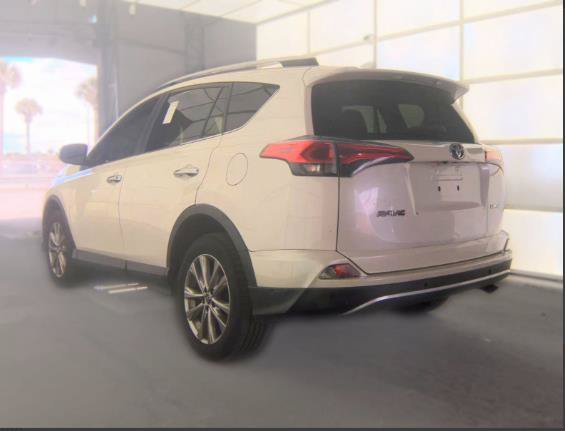 Used 2016 Toyota RAV4 Limited FWD image 3