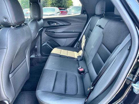 Used 2023 Chevrolet TrailBlazer RS w/ Sun and Liftgate Package AWD/4WD image 25