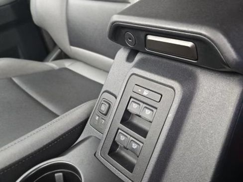 Used 2023 Ford Bronco Black Diamond AWD/4WD image 20