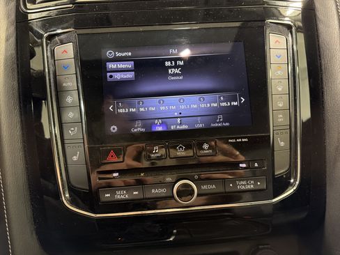 Used 2021 INFINITI QX80 Luxe RWD image 19