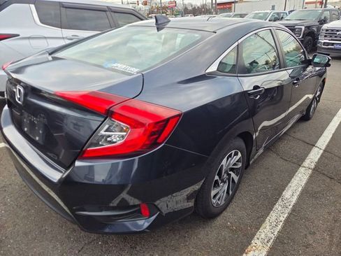 Used 2017 Honda Civic EX image 4