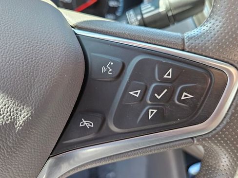 Used 2023 Chevrolet Malibu LT image 34