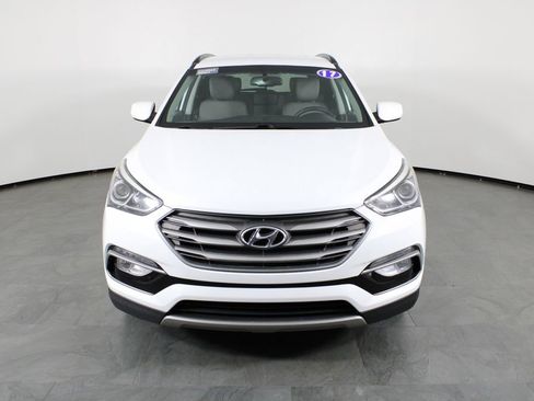Used 2017 Hyundai Santa Fe Sport image 11