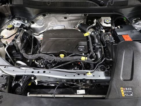 Used 2024 Chevrolet Trax LS image 31