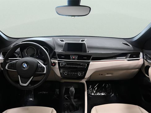 Used 2018 BMW X1 xDrive28i w/ Convenience Package AWD/4WD image 15