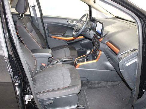 Used 2021 Ford EcoSport SE w/ SE Convenience Package image 26