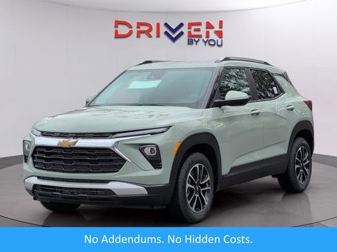 New 2026 Chevrolet TrailBlazer LT w/ Convenience Package image 1